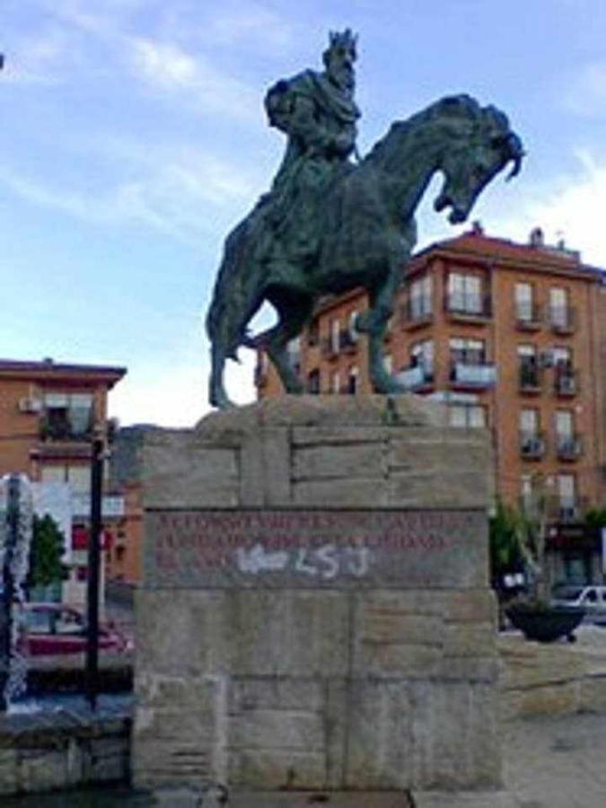 شقة Plasencia Santa Ana المظهر الخارجي الصورة